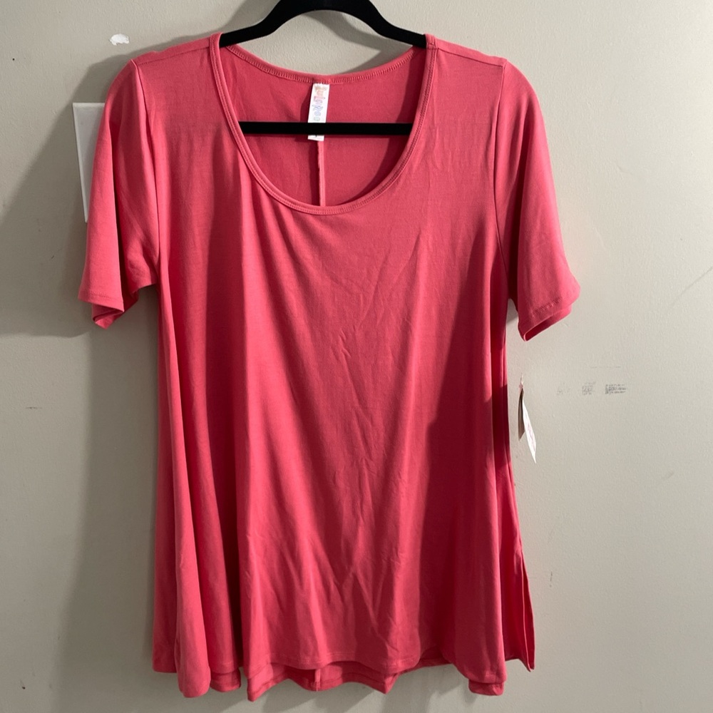 Lularoe Perfect tee size small